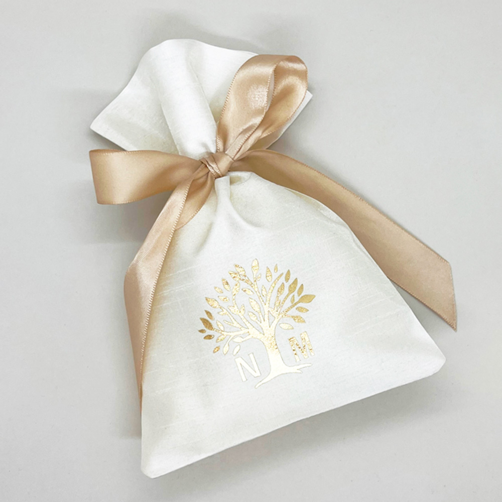 Μπομπονιέρα Πουγκί